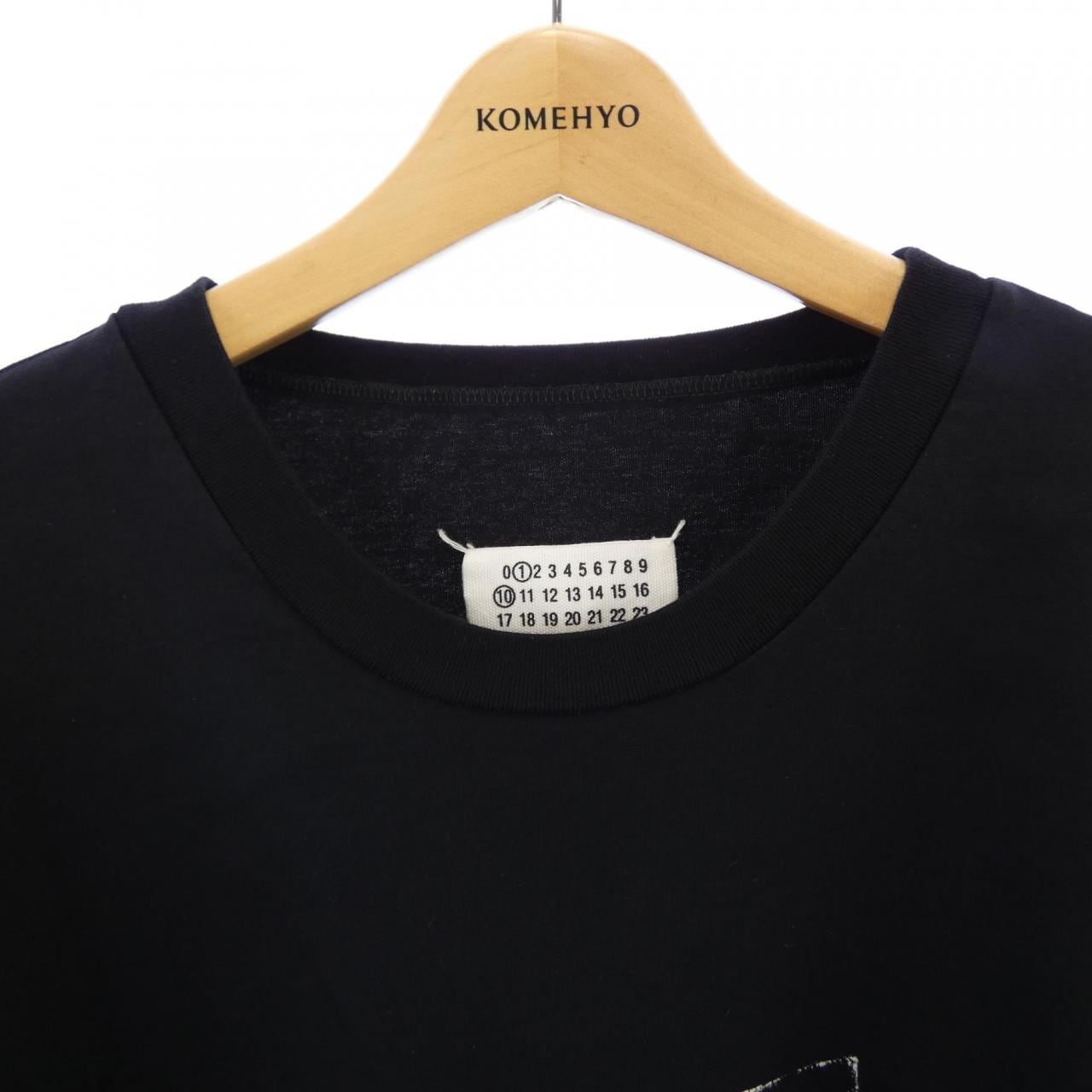 メゾンマルジェラ Maison Margiela Tシャツ