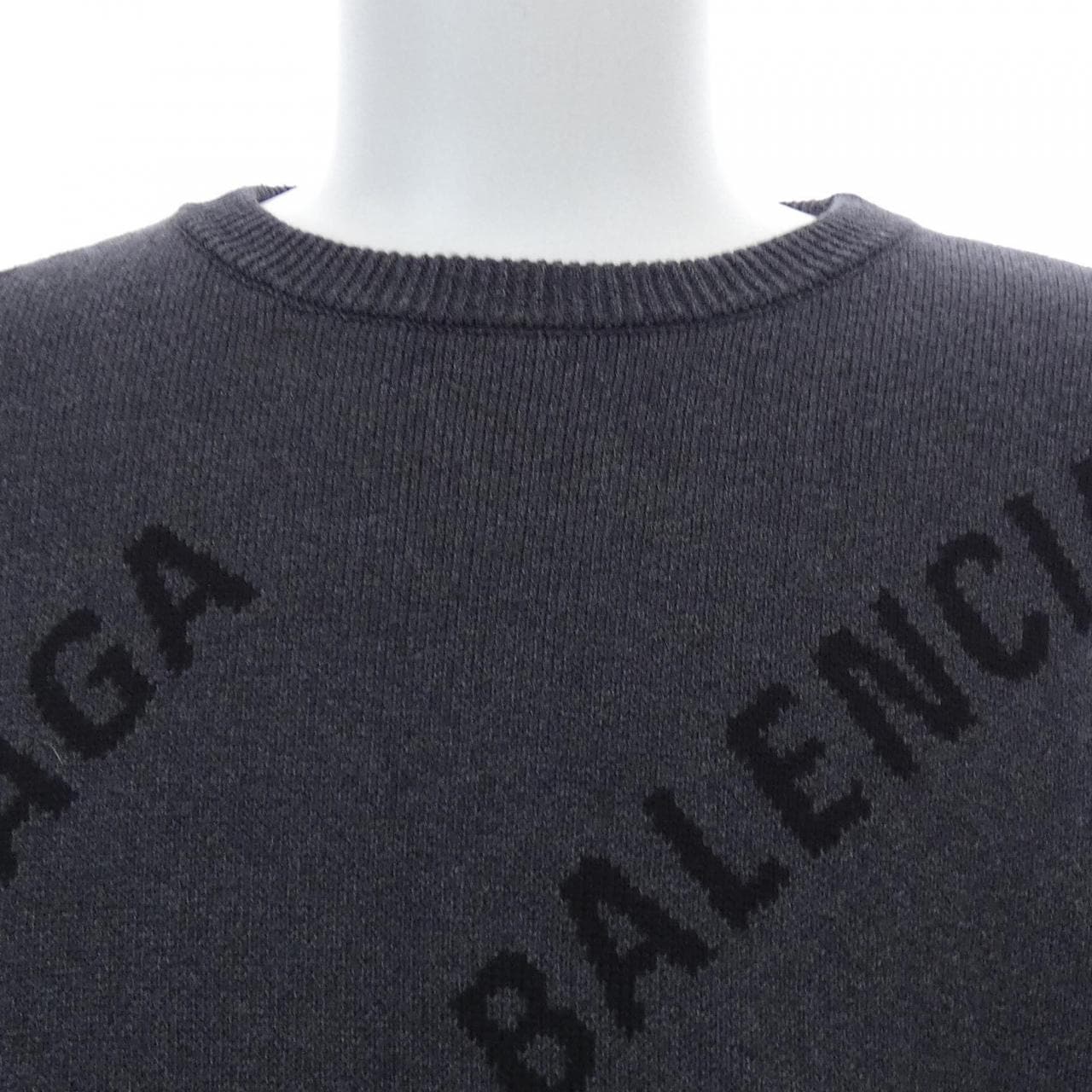 バレンシアガ BALENCIAGA 625970 T3178 ニット