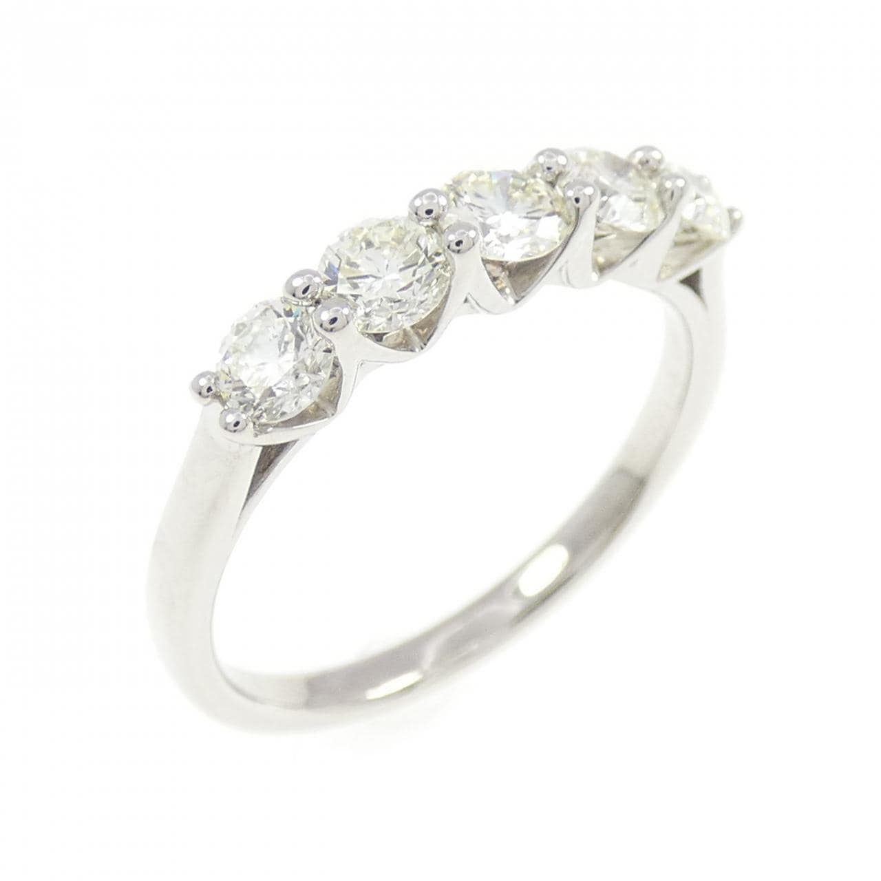 ジーエスティービー ダイヤモンド リング 0.77CT