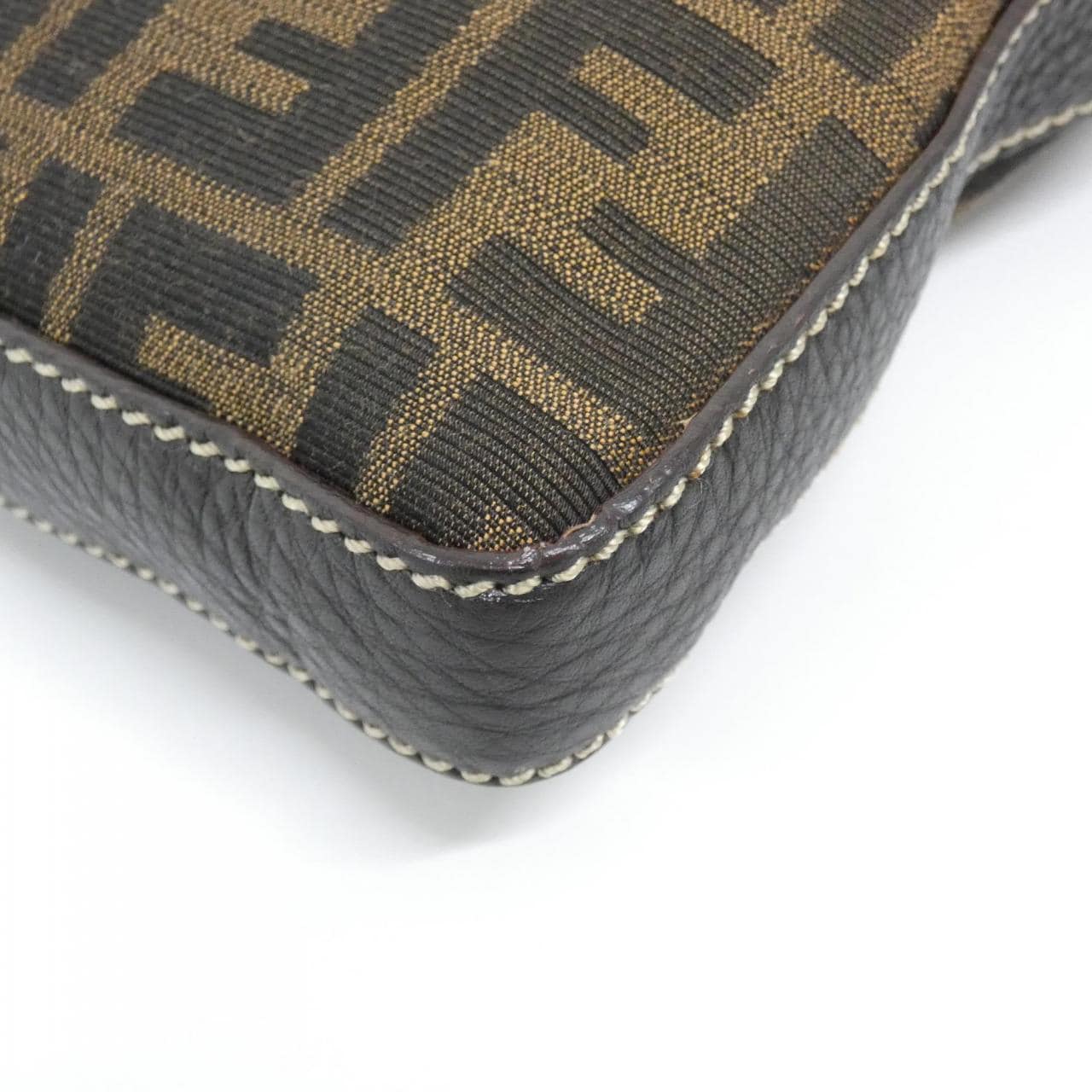 フェンディ SELLERIA 8BT109 JQ9 ショルダーバッグ