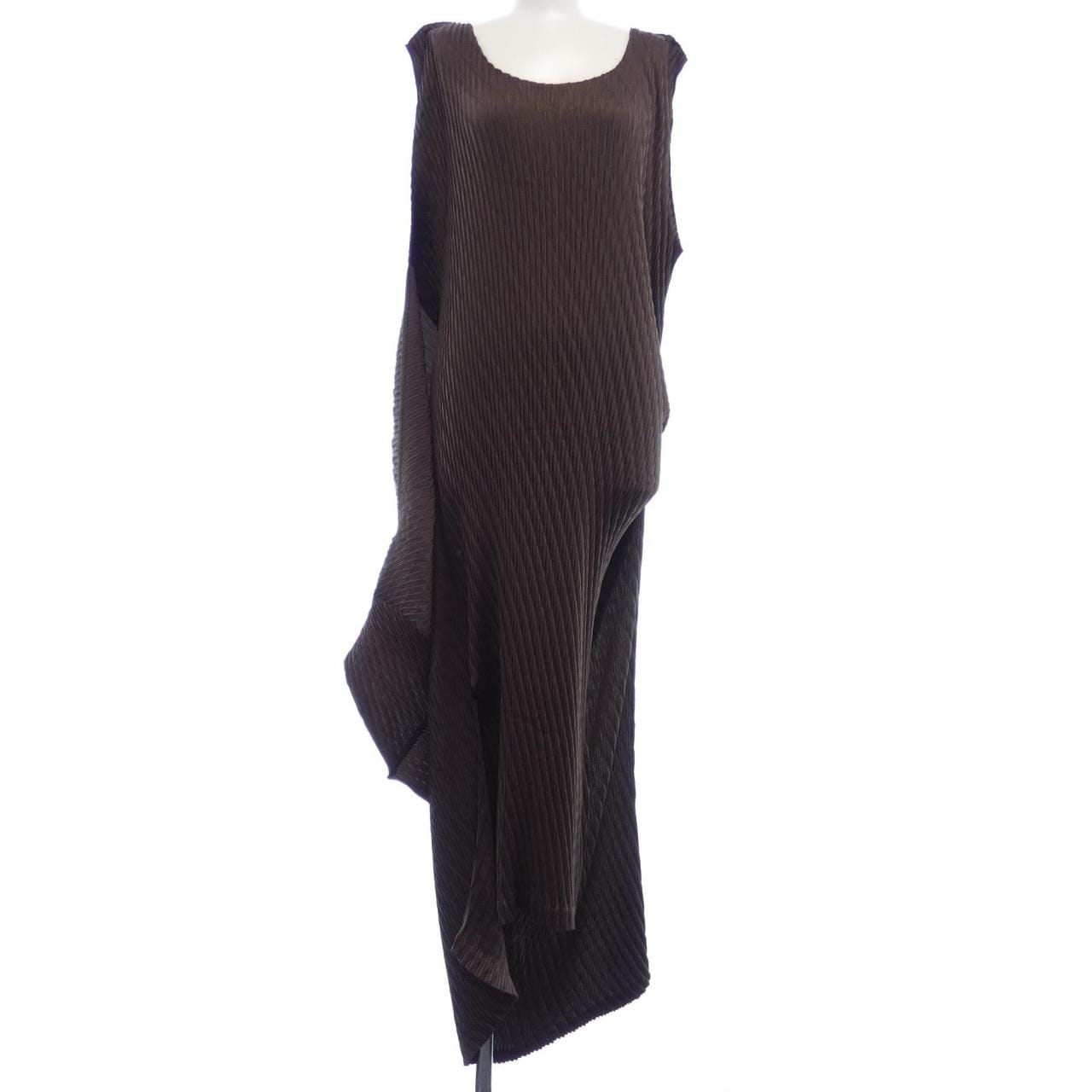 イッセイミヤケ ISSEY MIYAKE ワンピース