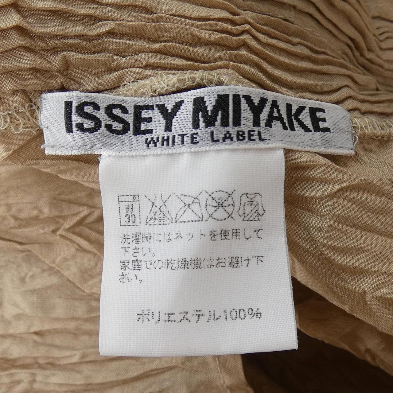 イッセイミヤケ ISSEY MIYAKE IM32FJ271 シャツ