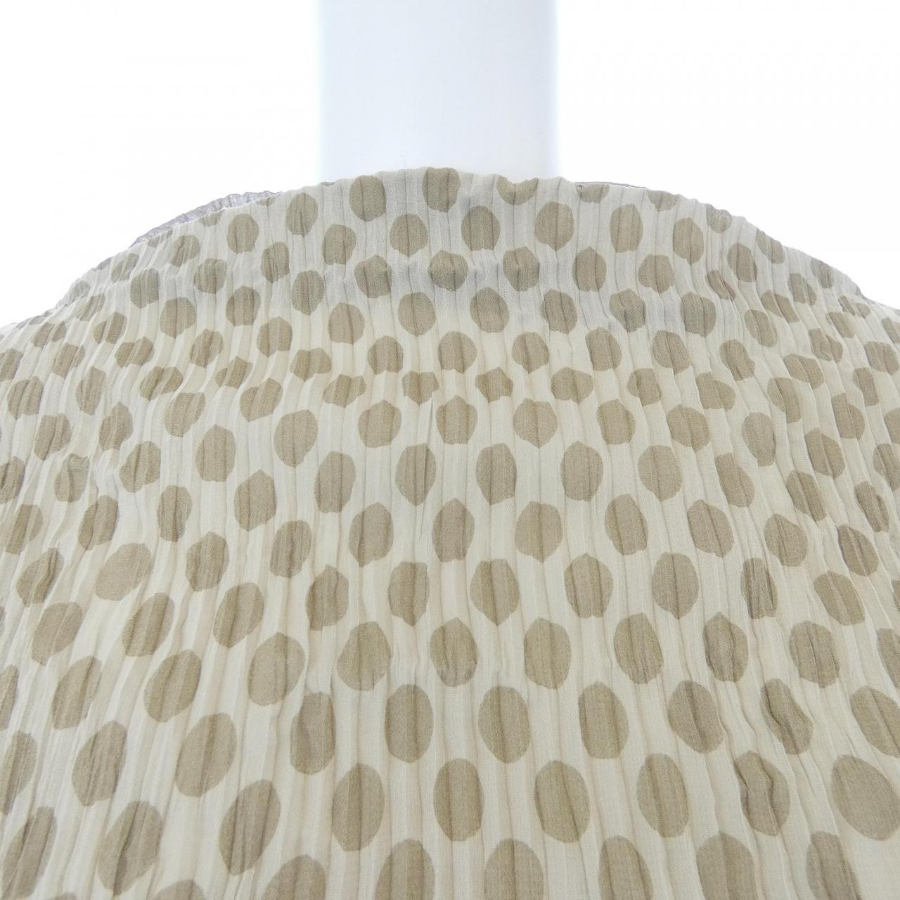 イッセイミヤケ ISSEY MIYAKE IM11FJ233 トップス