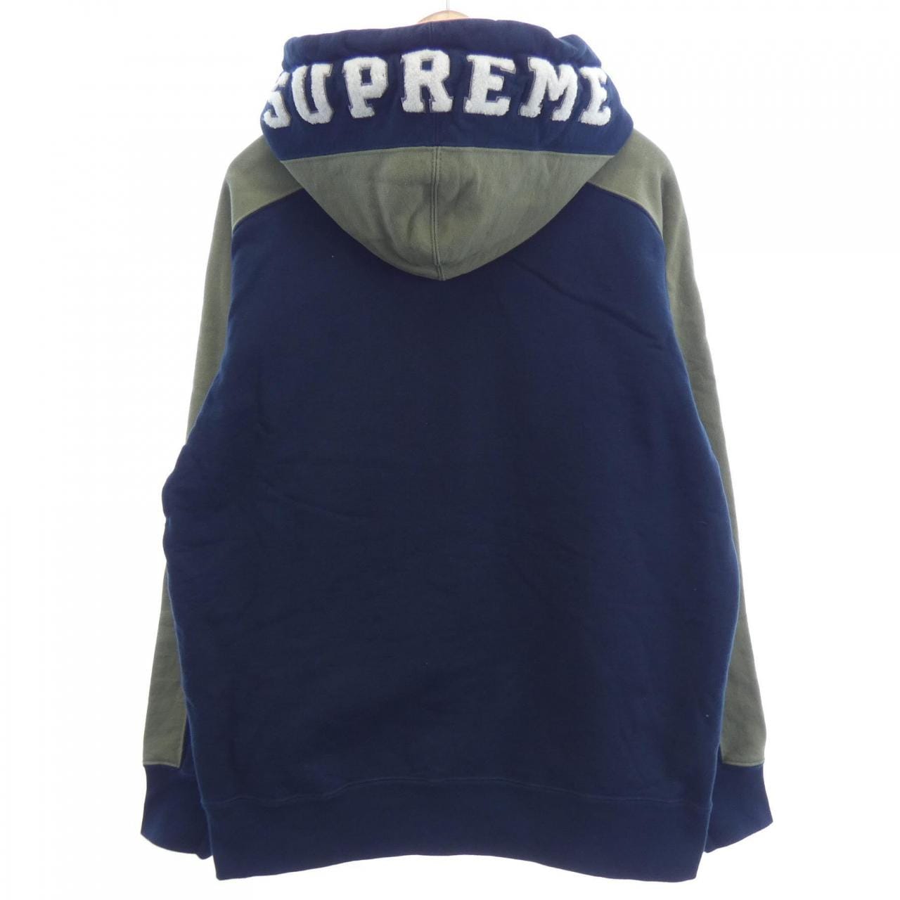 シュプリーム SUPREME パーカー