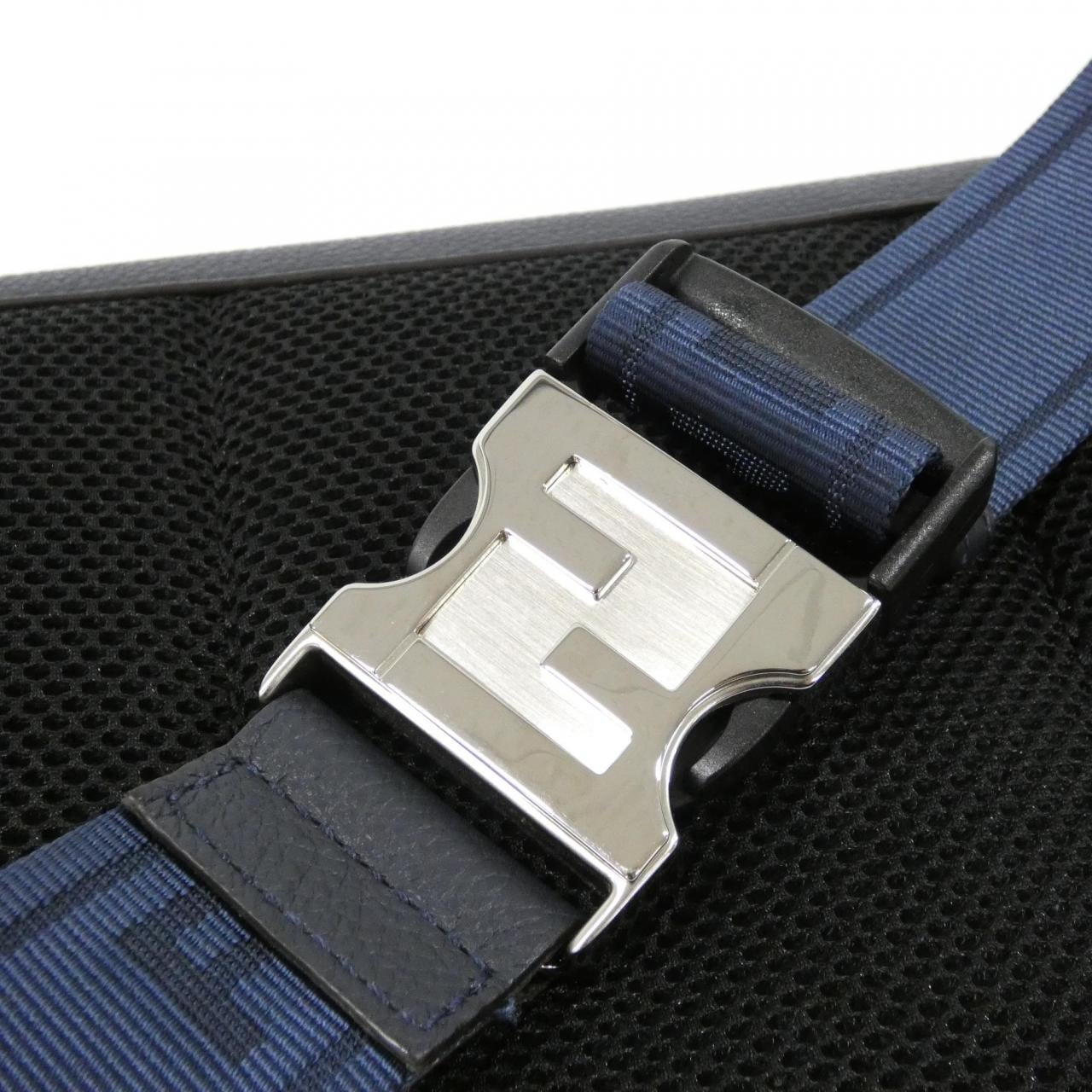 フェンディ FENDI シャドー ダイアゴナル 7VA562 AMAC ショルダーバッグ