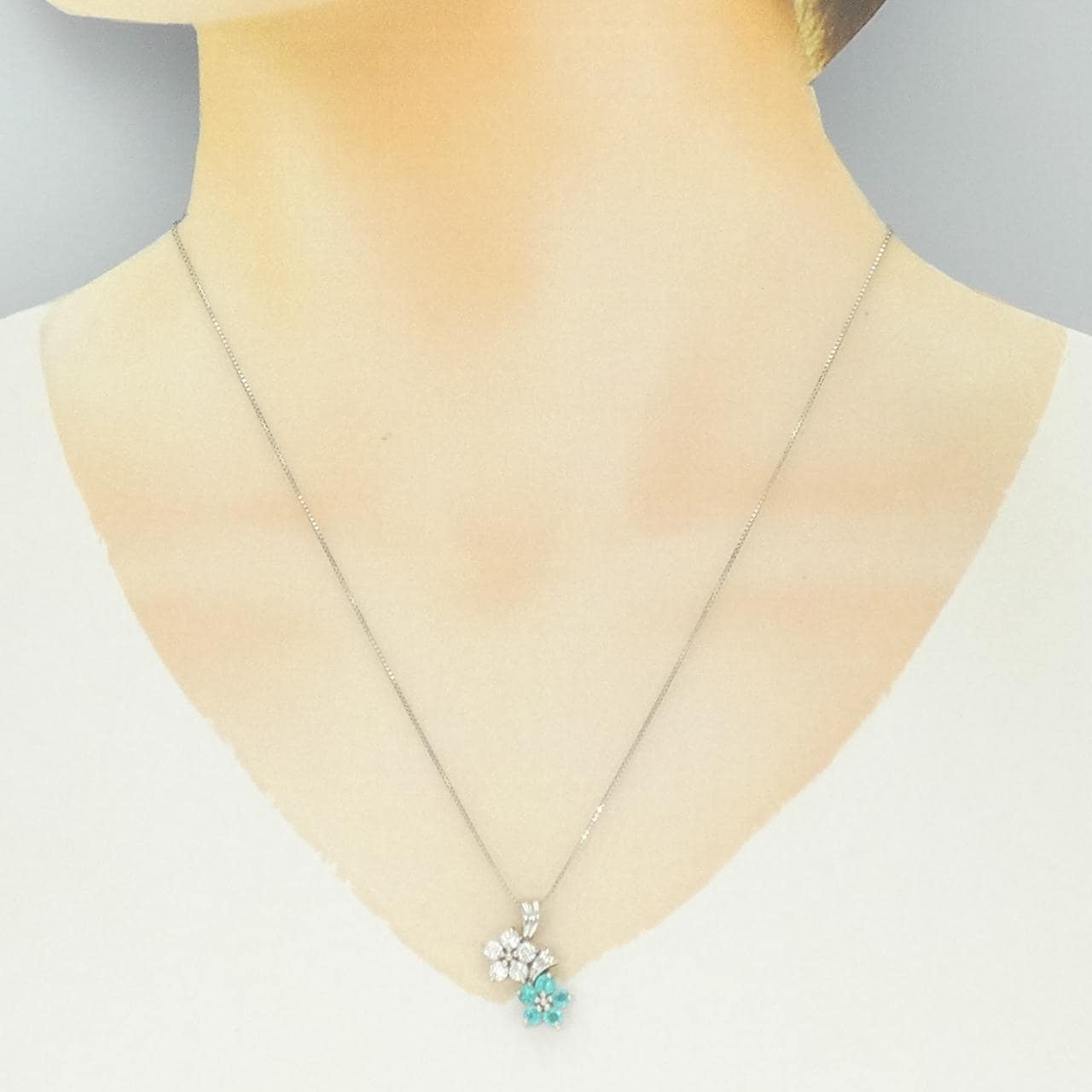 PT900/PT850 フラワー パライバトルマリン ネックレス 0.44CT