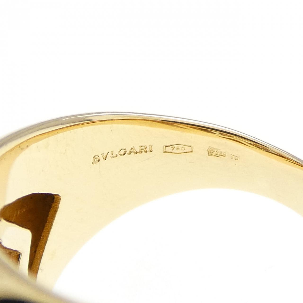 ブルガリ アブラッチオ リング