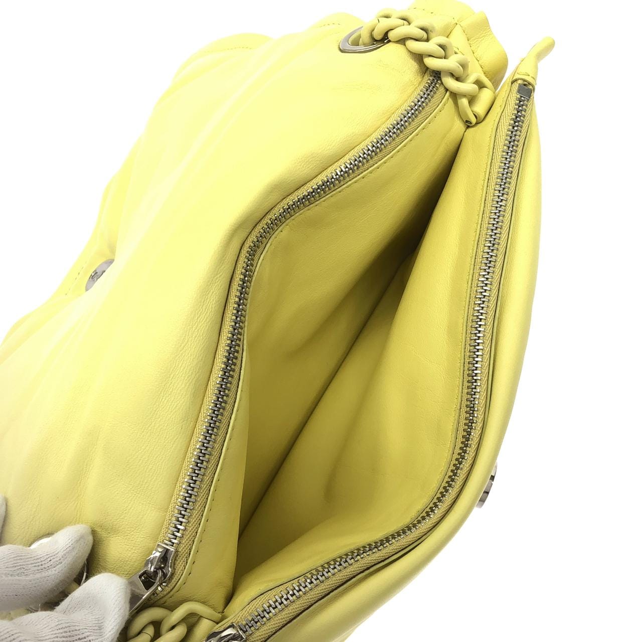 サルヴァトーレフェラガモ VIVA BOW 21 I287 バッグ