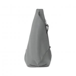 ロエベ アントン スリング B511A09X06 ショルダーバッグ