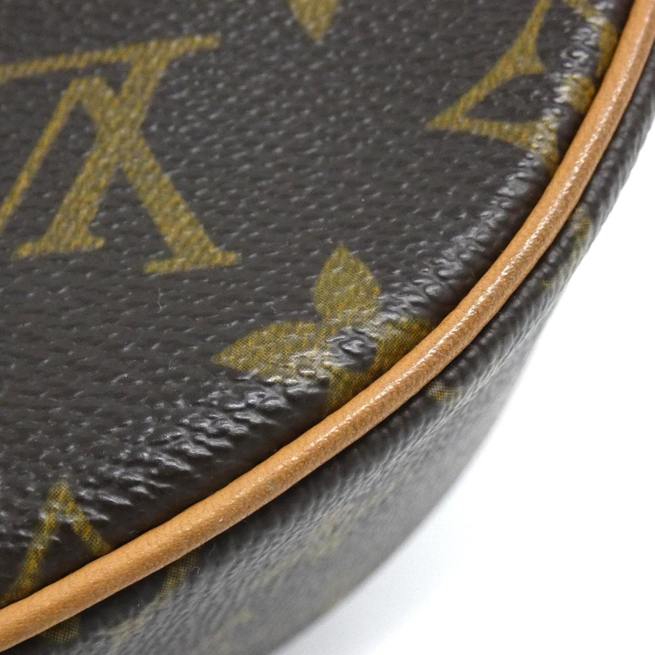 ルイヴィトン モノグラム タンブラン M51179 ショルダーバッグ