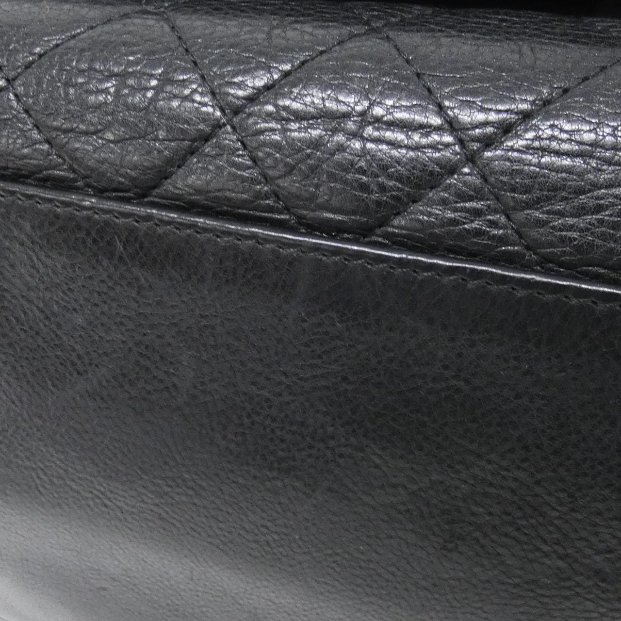 シャネル ショルダーバッグ