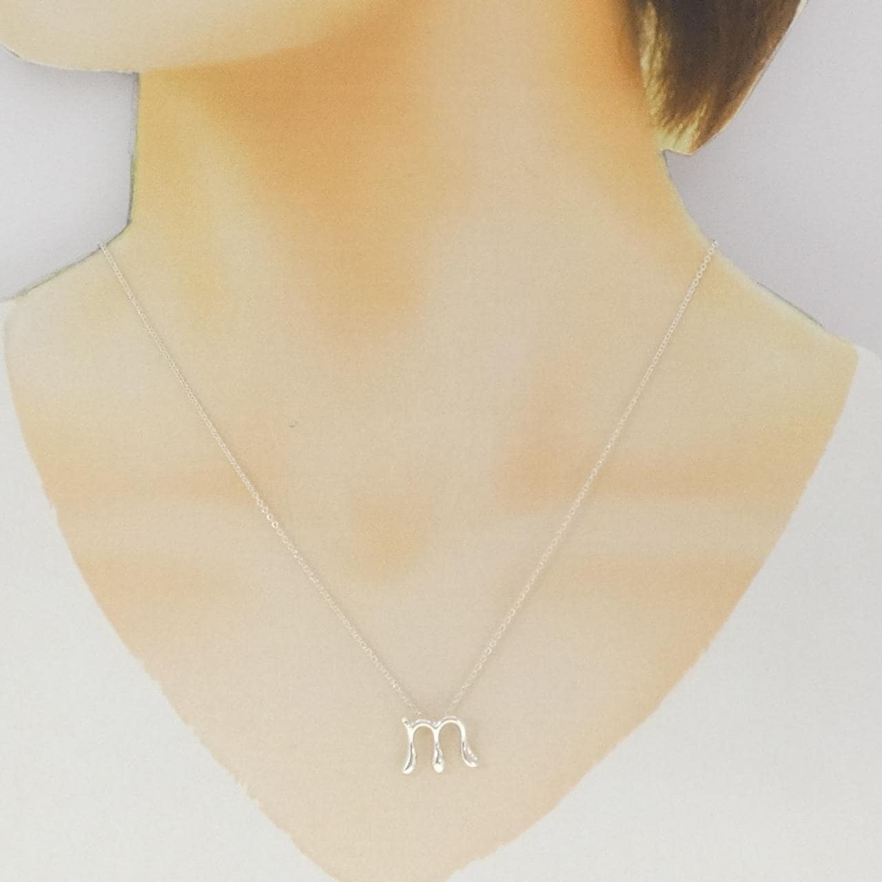 ティファニー アルファベット ネックレス