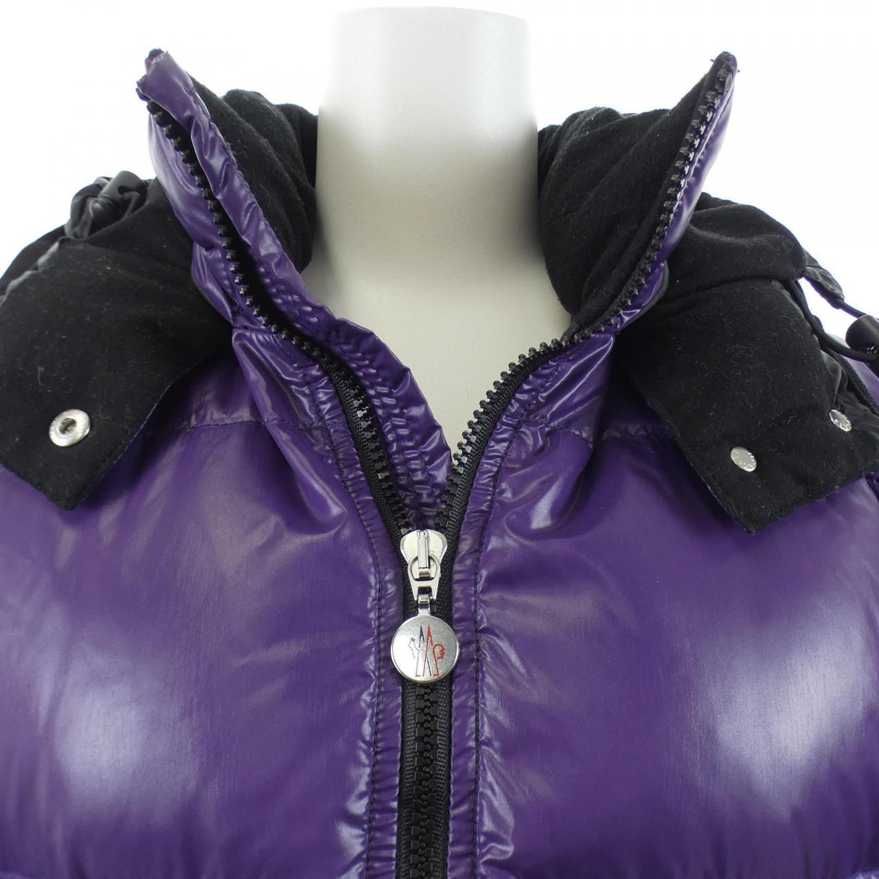 モンクレール MONCLER 45308/50 ダウンジャケット