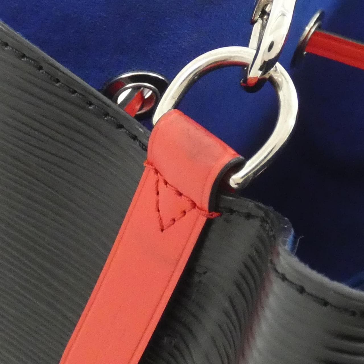 ルイヴィトン エピ ネオ ノエBB M52853 ショルダーバッグ