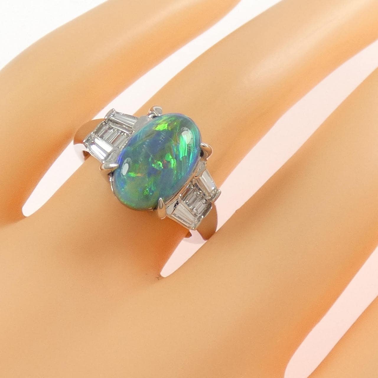 PT900 ブラックオパール リング 3.47CT