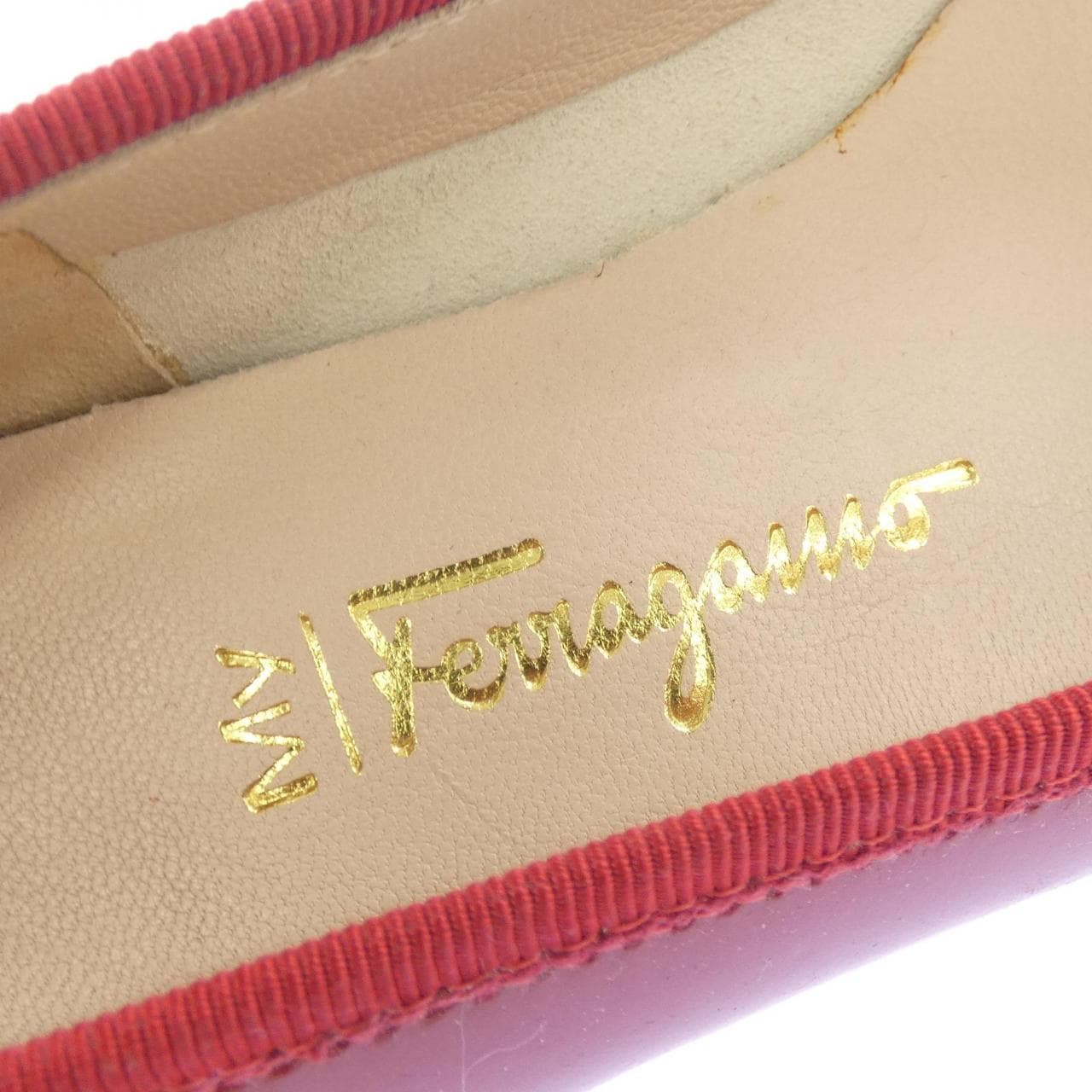 マイフェラガモ MY FERRAGAMO DP79732 フラットシューズ