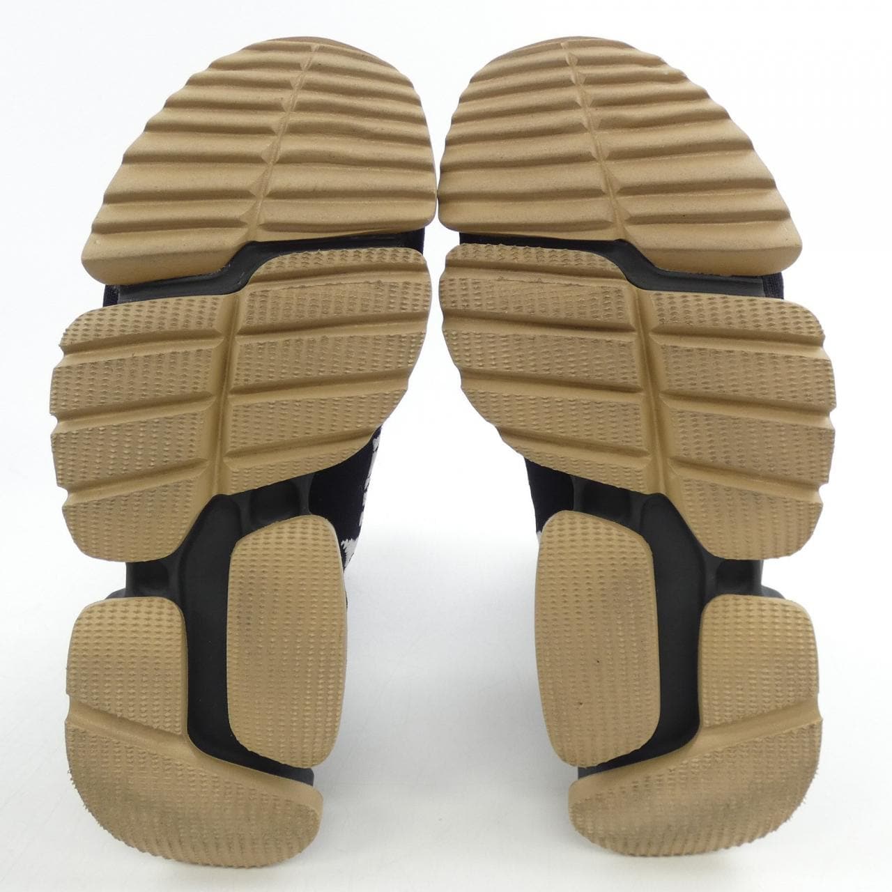 リーボック REEBOK VETEMENTS スニーカー