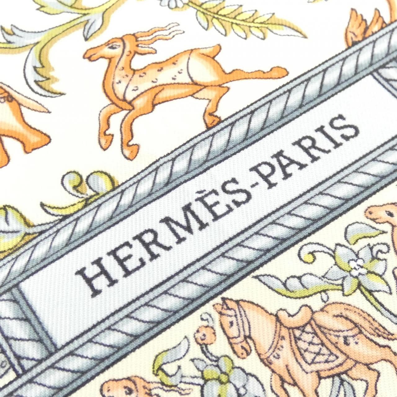 HERMES CHASSE EN INDE 卡雷围巾