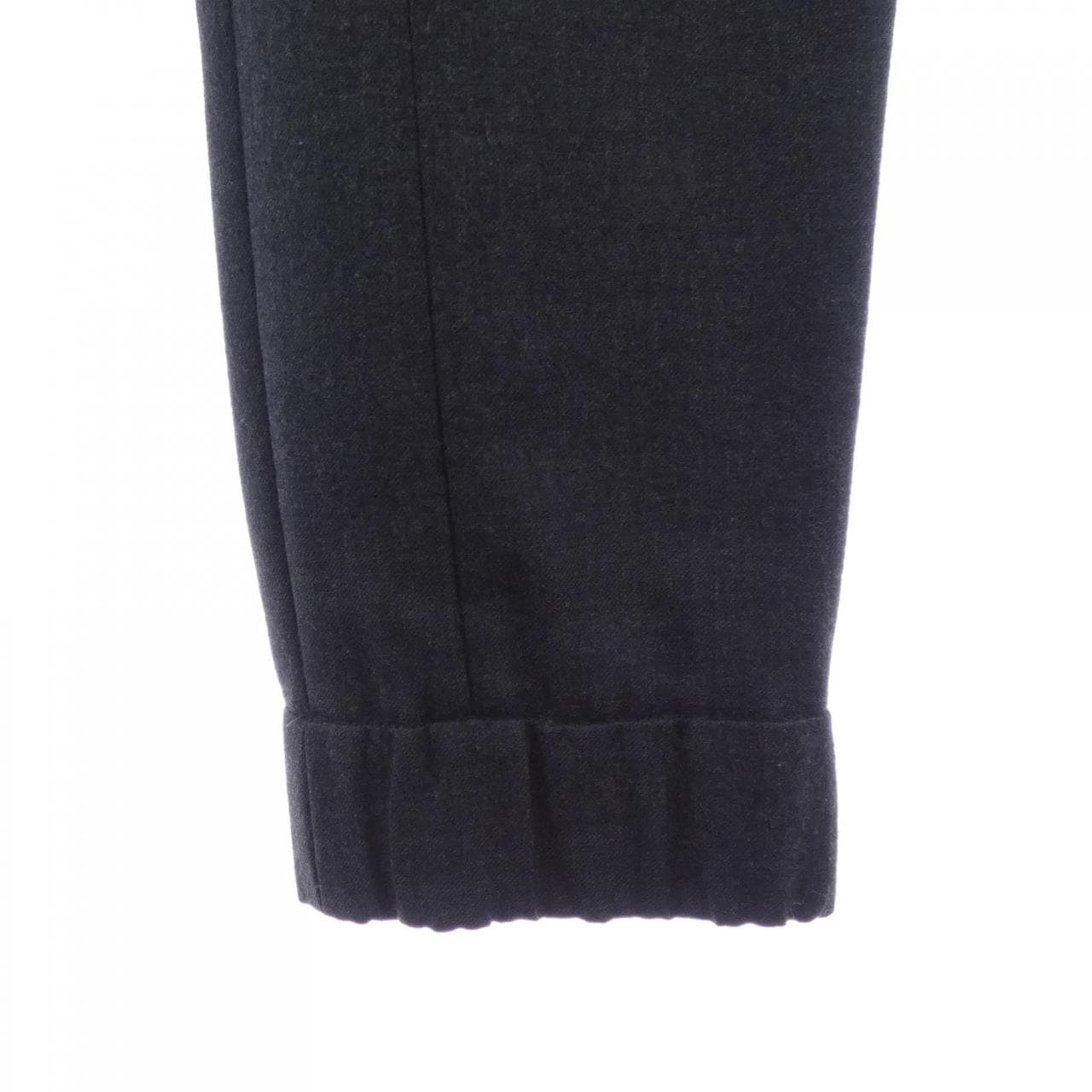 ブルネロクチネリ BRUNELLO CUCINELLI パンツ