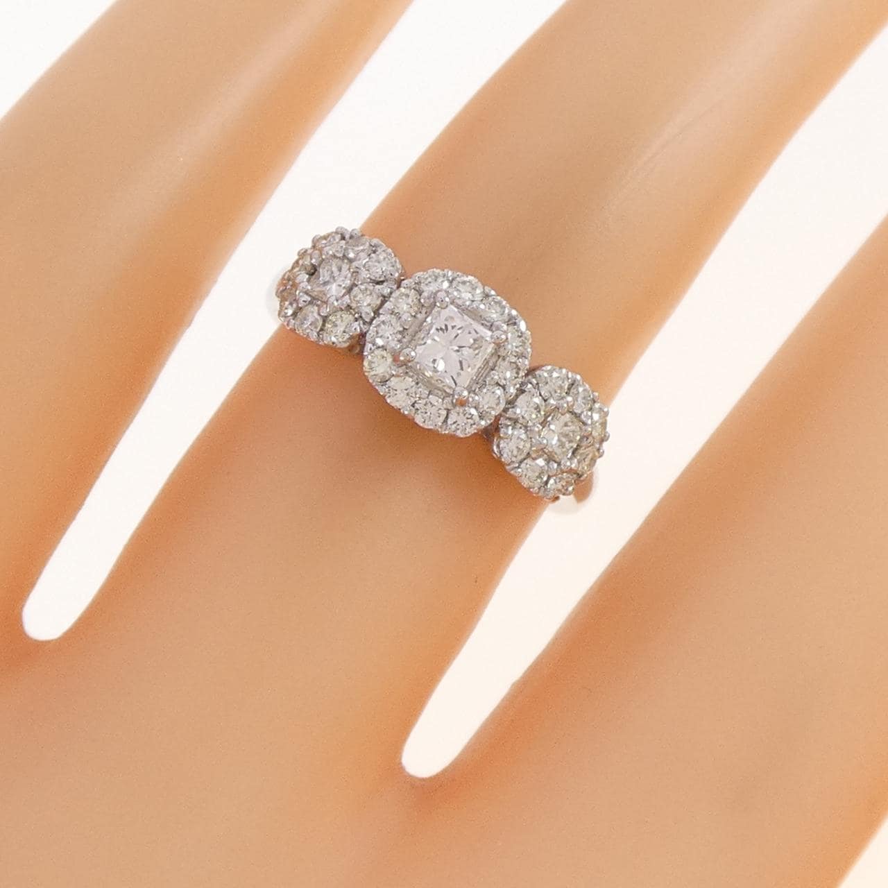 PT950 ダイヤモンド リング 0.60CT