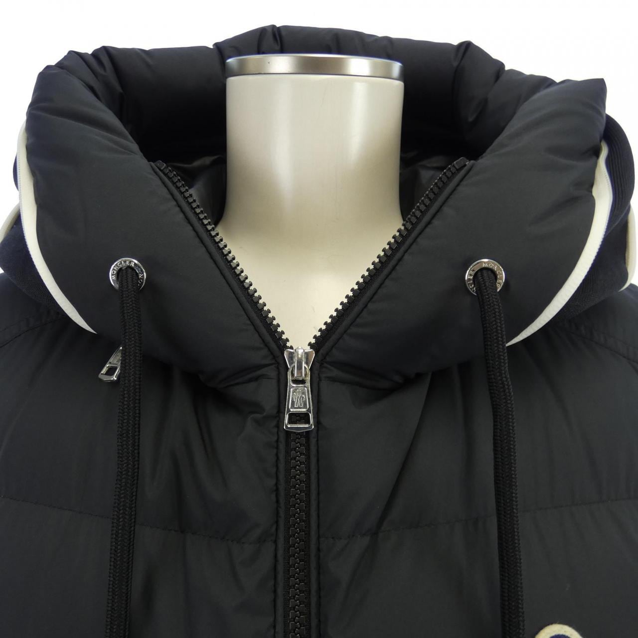 モンクレール MONCLER ダウンベスト