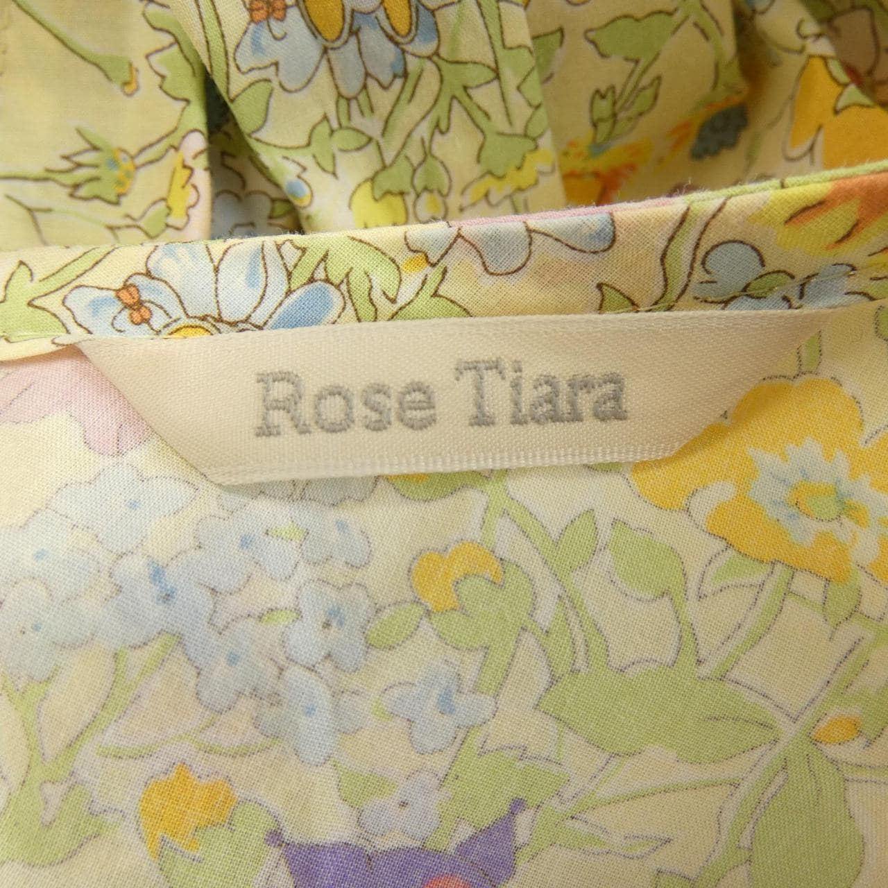 ローズティアラ ROSE TIARA 51033-022 トップス