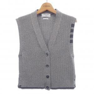 トムブラウン THOM BROWNE FKV195A-Y1024-055 ベスト