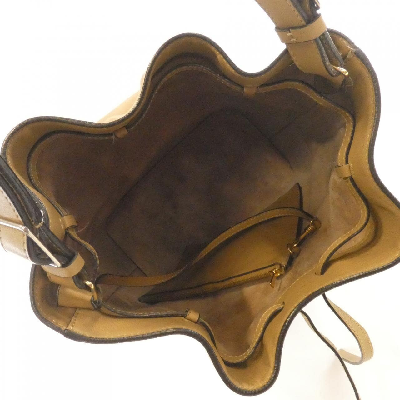 セリーヌ スモール ドローストリング ショルダーバッグ