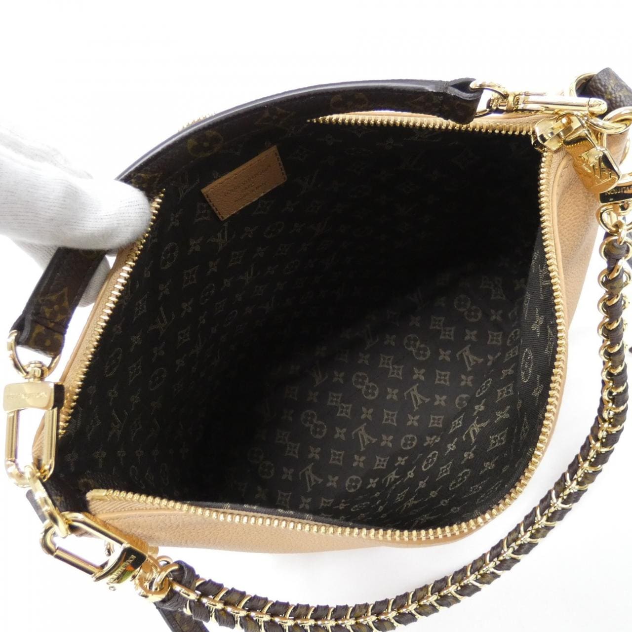 ルイヴィトン ミュルティパス M28029 バッグ