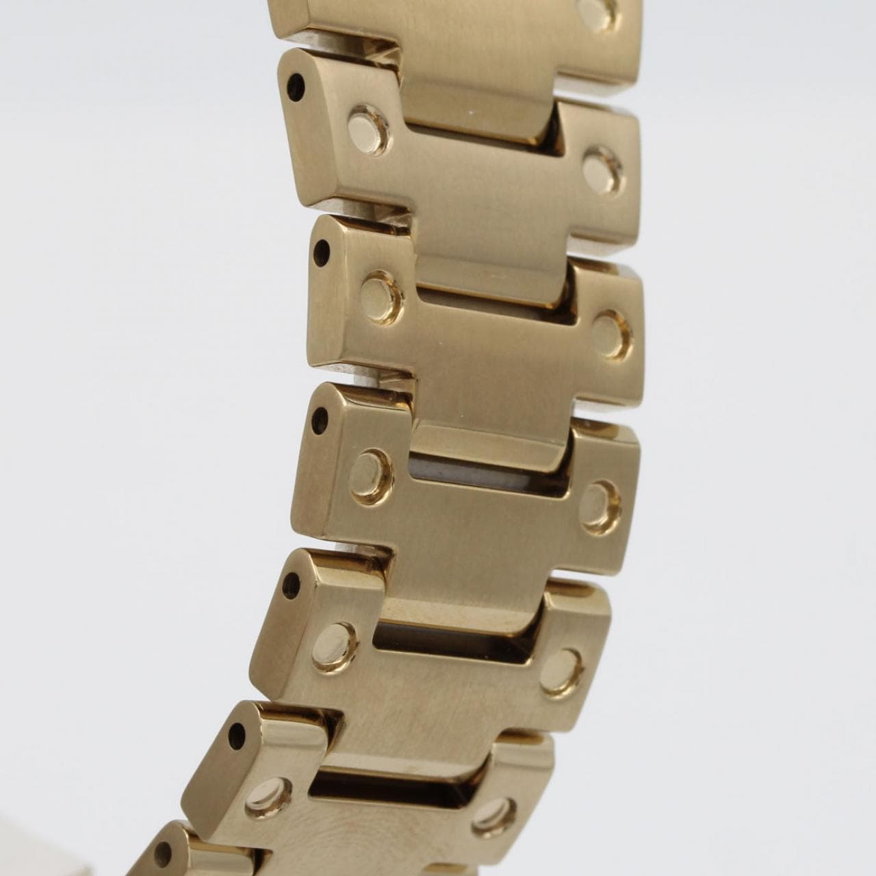 カシオ G-SHOCK GM-B2100GD-9AJF GP ソーラークォーツ