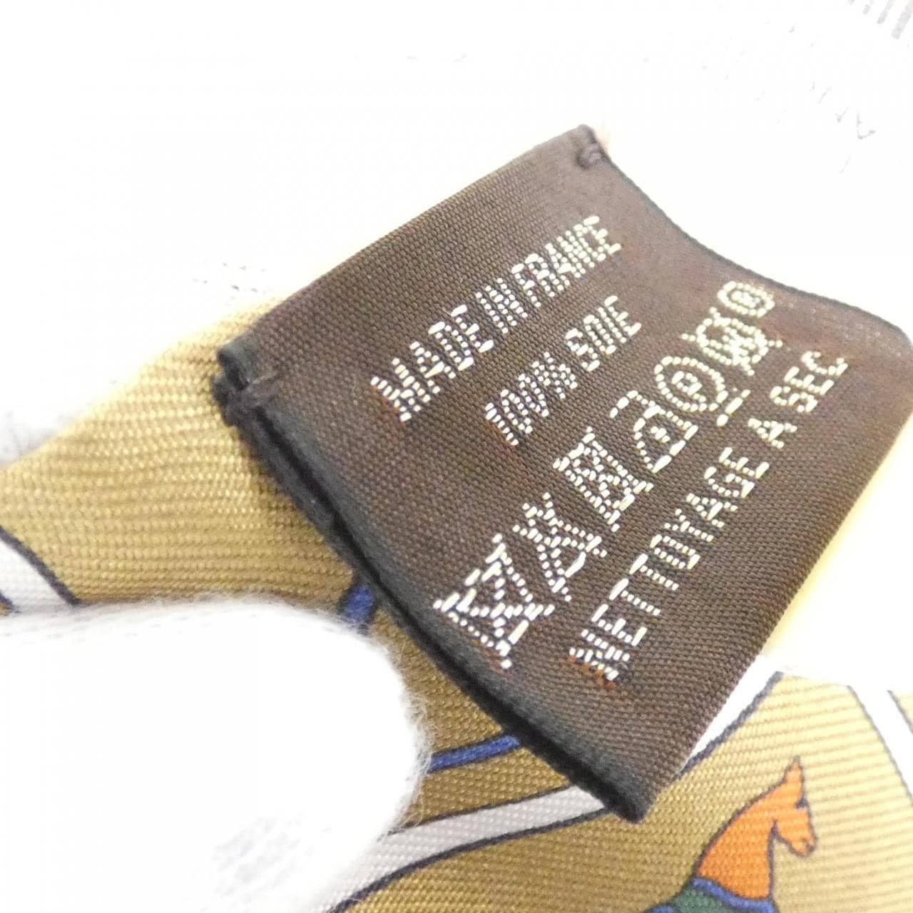 エルメス COUVERTURES ET TENUES ツイリー 061356S スカーフ