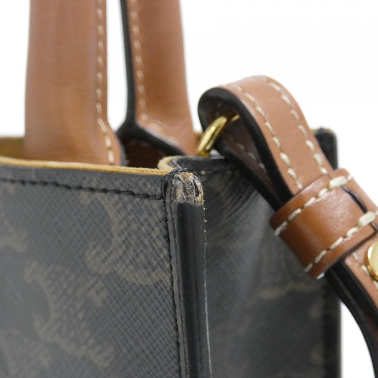 セリーヌ ミニ バーティカル カバ 194372BZK バッグ