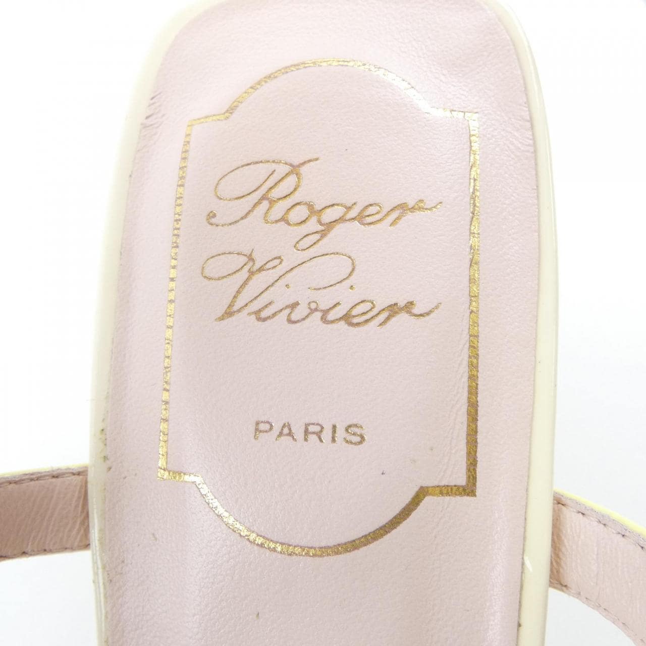 ロジェヴィヴィエ ROGER VIVIER ベル ヴィヴィエ ラッカード バックル パンプス