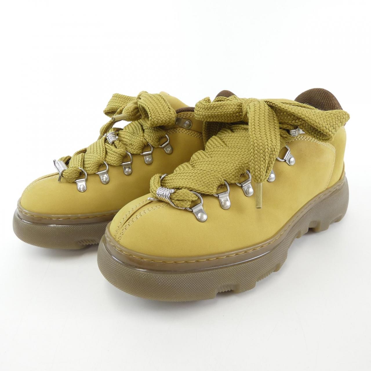 BURBERRY鞋