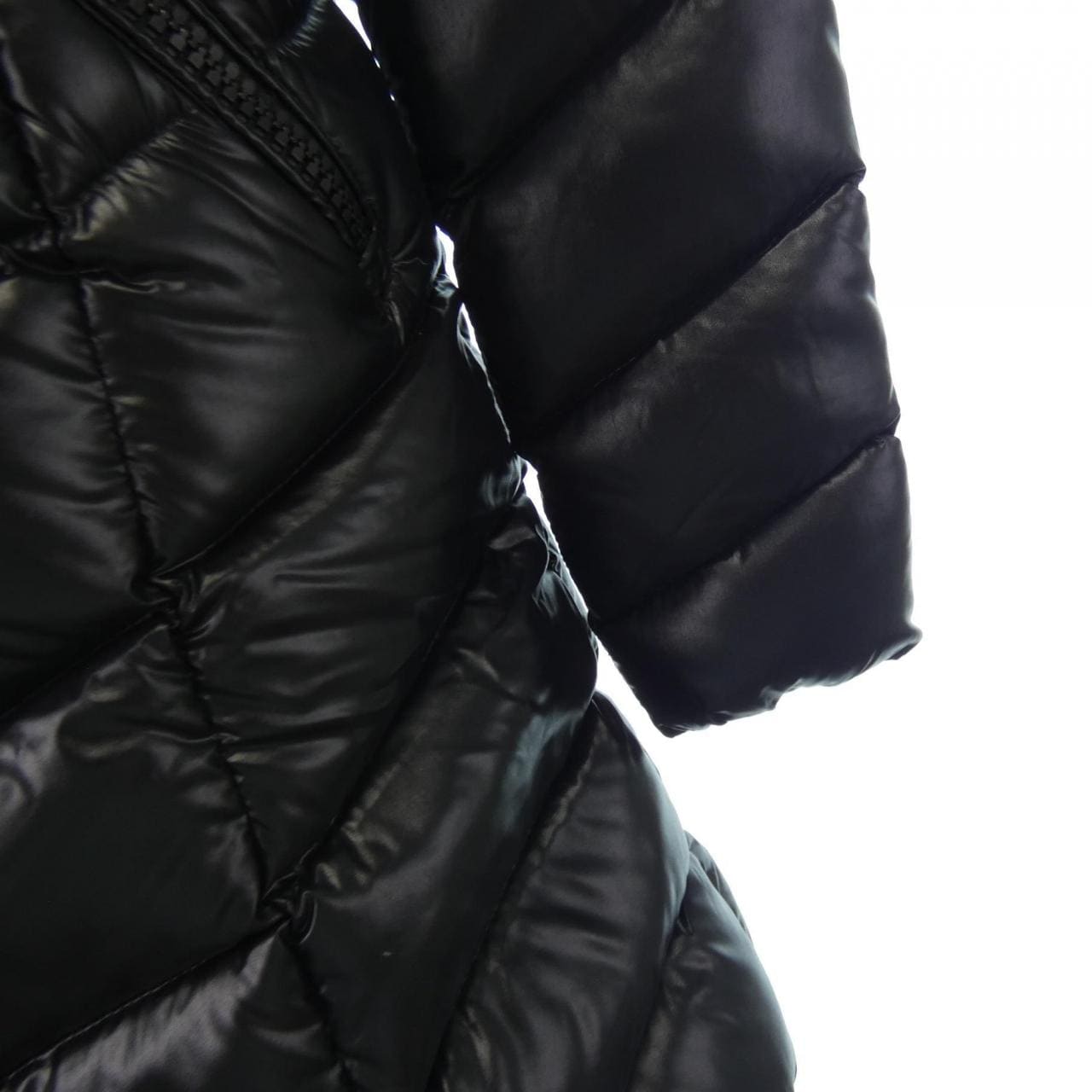 モンクレール MONCLER ダウンコート