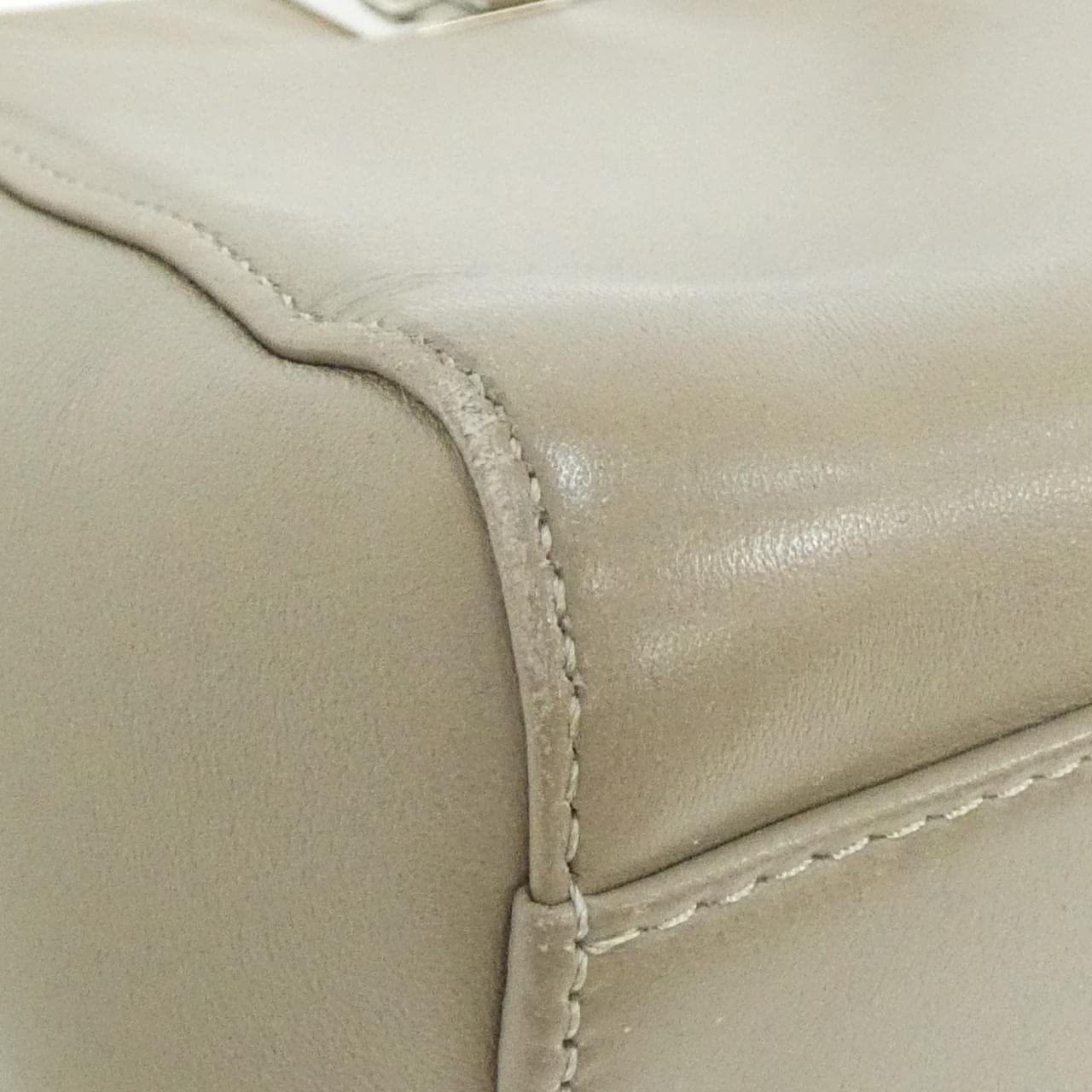 フェンディ ピーカブー ミニ 8BN244 K4P バッグ