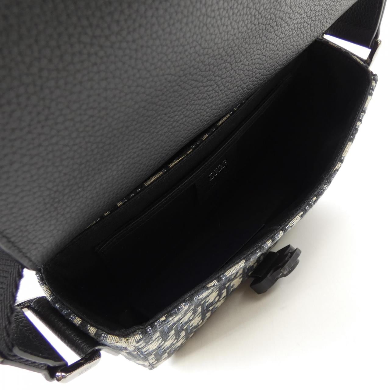 ディオール DIOR SADDLE フラップ付きメッセンジャーバッグスモール オブリーク 1ADPO049YKS BAG