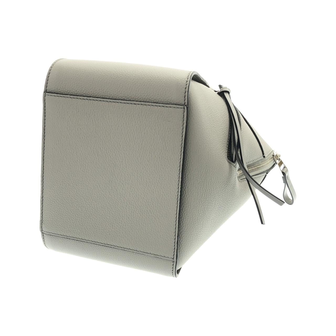 ロエベ ハンモック コンパクト A538H13X03 ショルダーバッグ