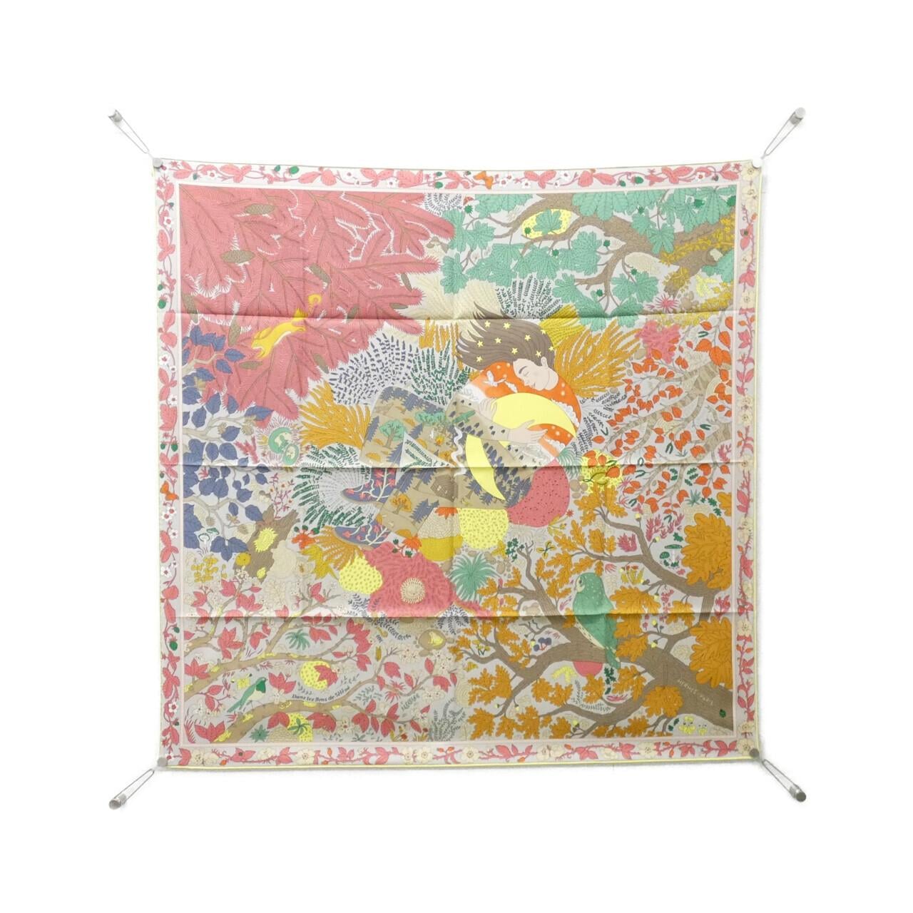 【未使用品】エルメス DANS LES BRAS DE SELENE カレ 004284S スカーフ