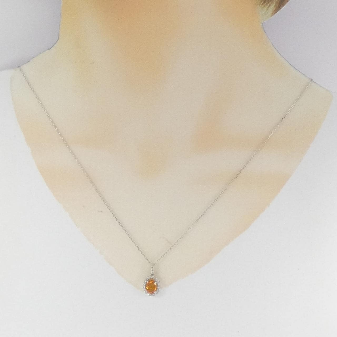 PT900/PT850 サファイヤ ネックレス 1.02CT