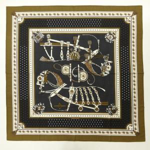 エルメス HERMES HARNAIS DE COUR BANDANA H243935S カレジェアン140 ショール