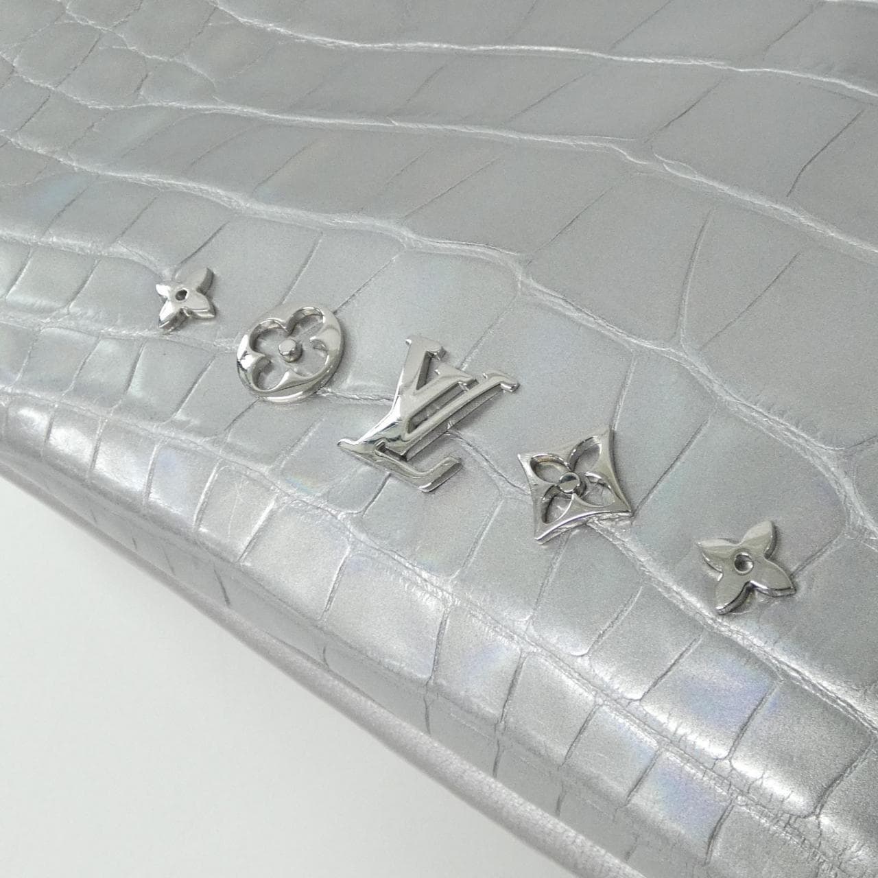 ルイヴィトン エキゾチックレザー クッサンBB N84043 ショルダーバッグ