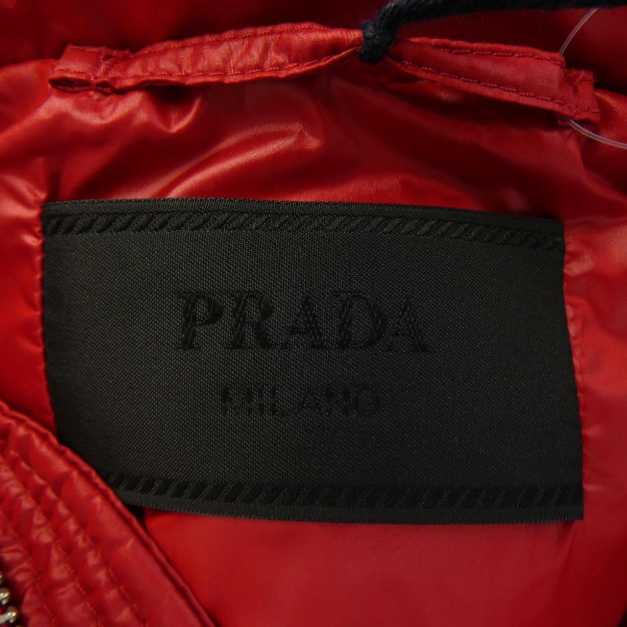 プラダ PRADA SGC090 S222 11A9 ダウンベスト