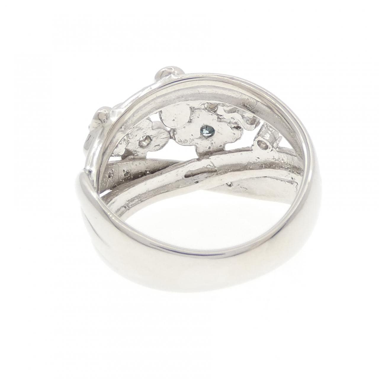 PT900 フラワー ダイヤモンド リング 0.27CT