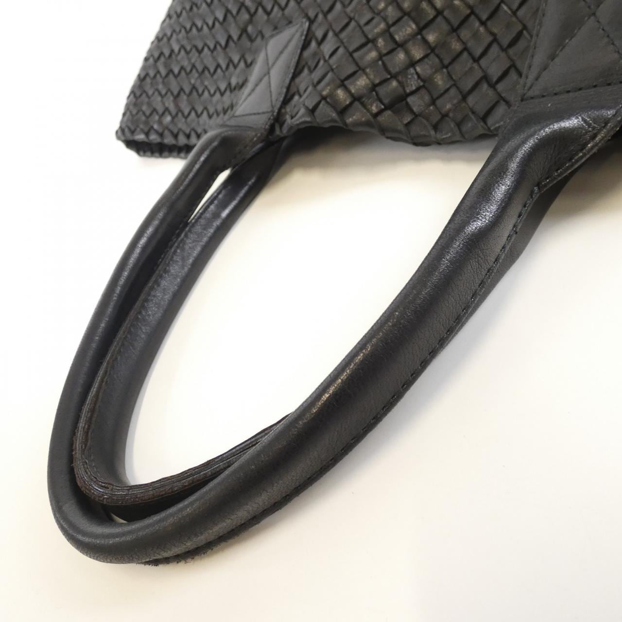 ボッテガヴェネタ カバ MM 115664 V9131 バッグ