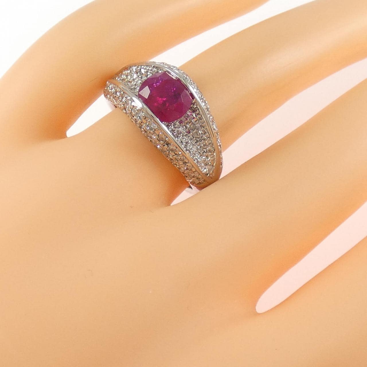 PT900 ルビー リング 1.638CT