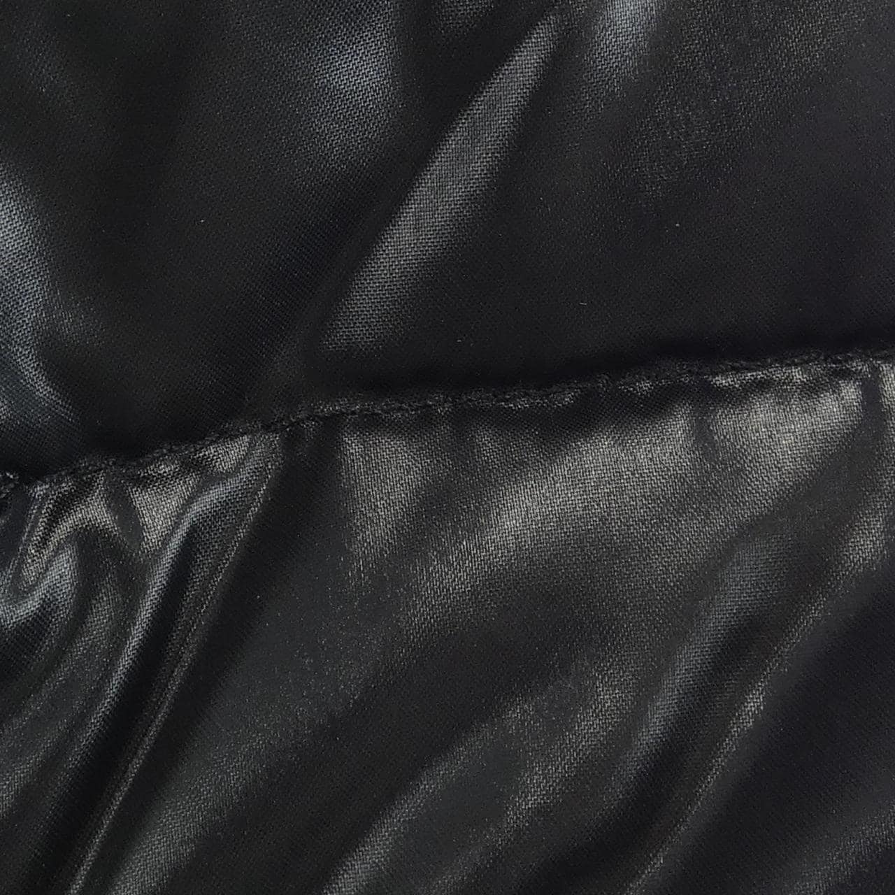 モンクレール MONCLER ダウンコート
