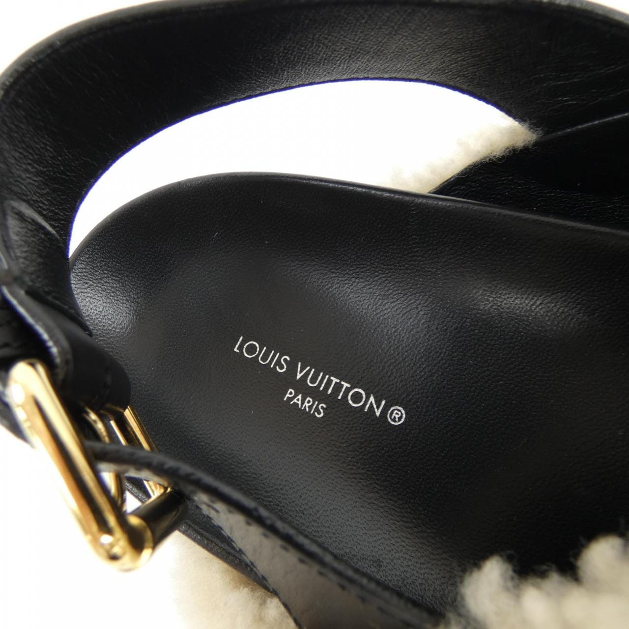 ルイヴィトン LOUIS VUITTON サンダル