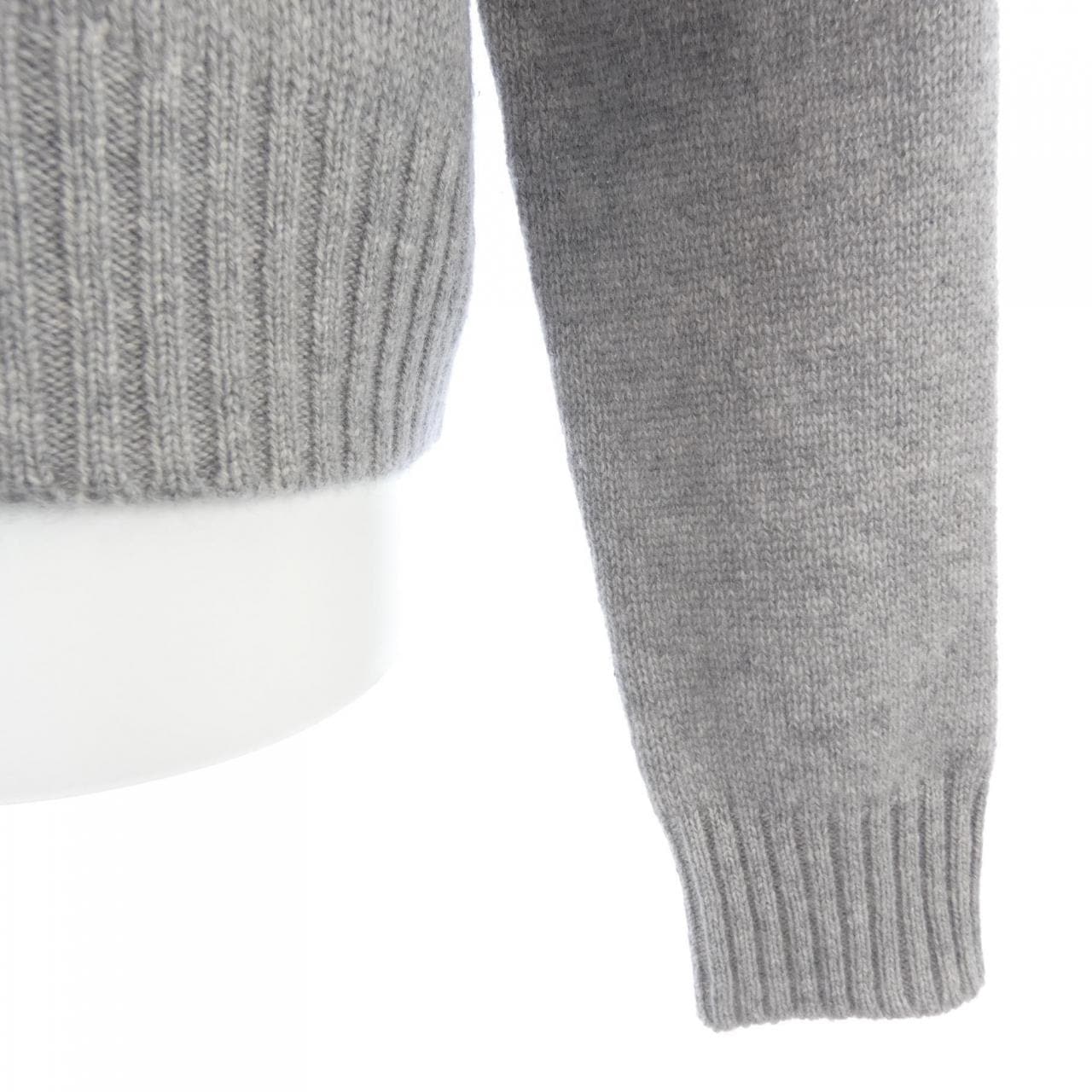 クリスチャンディオール CHRISTIAN DIOR 244S57GE061 ニット