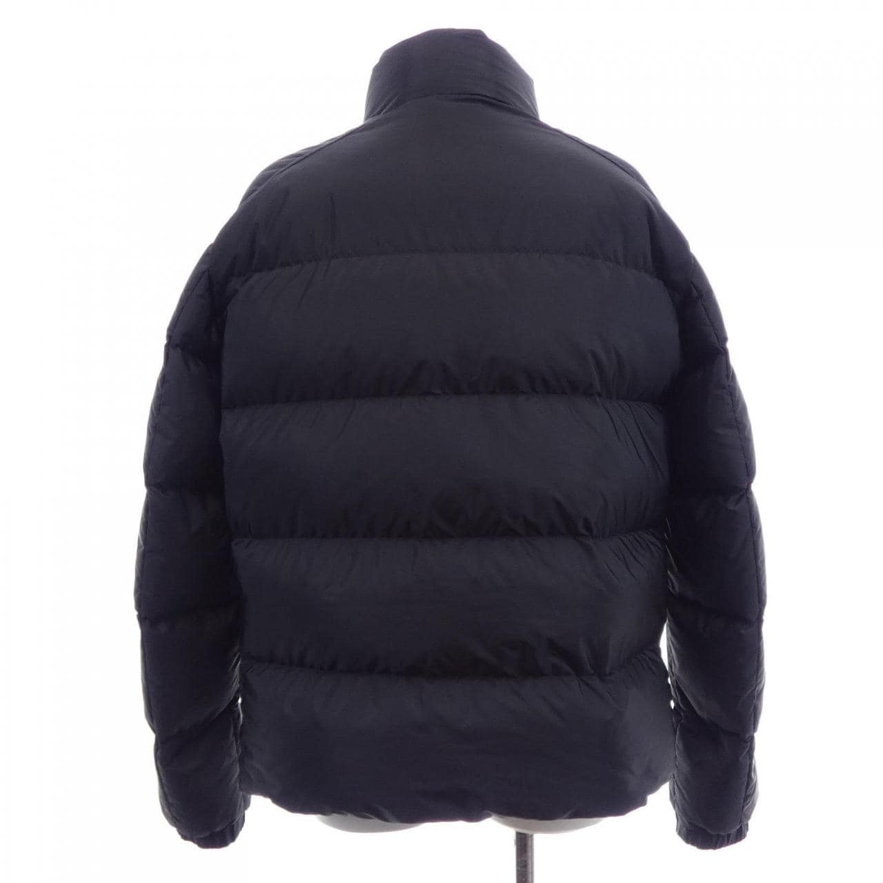 モンクレール MONCLER VIROLAIS ダウンジャケット